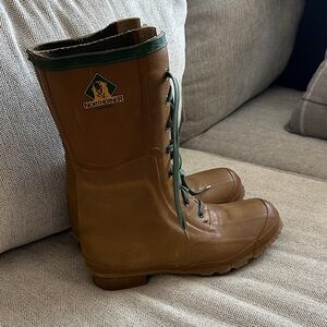 Brown Lace-Up Waterproof Men’s Boots size 9